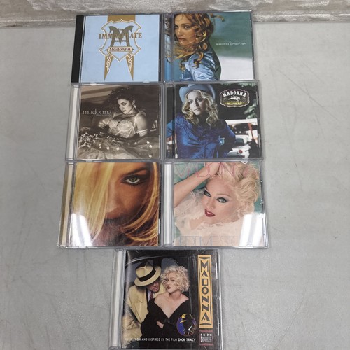 Madonna lot 7 - of,