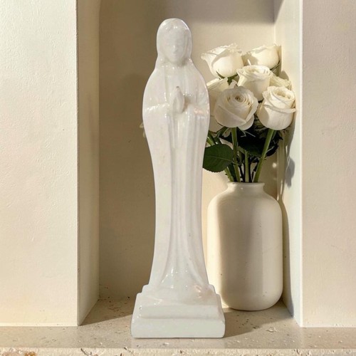 Vtg praying madonna figurine - vtg,