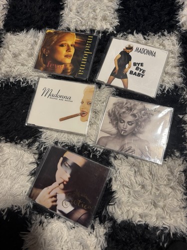 Madonna singles erotica - madonna,